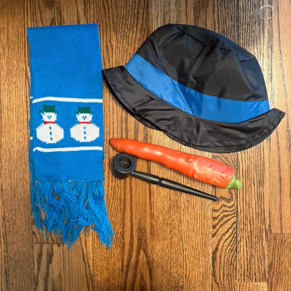 ⭐️ Snowman Accessories Set